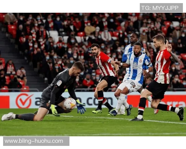 阿诺德伤愈复出入选大名单但缺席西超杯比赛