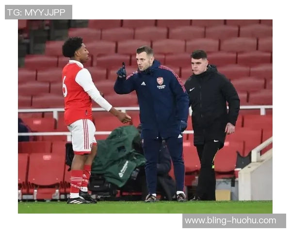 威尔希尔执教英甲队与塔帅交流心得勇敢迎接挑战